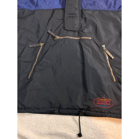 Descente Pullover Hooded Jacket With Zippered Pockets & Adjustable Hem size 3 - Picture 3 of 16